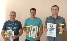 Тройка победителей конкурса (Павел Ящиковский — крайний справа)