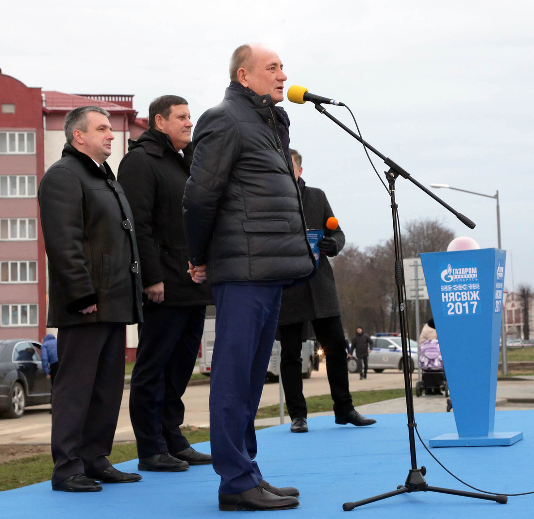 Виталий Маркелов выступает с приветственным словом