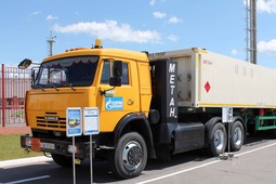 Передвижной автомобильный газозаправщик (ПАГЗ) на базе грузового автомобиля КАМАЗ